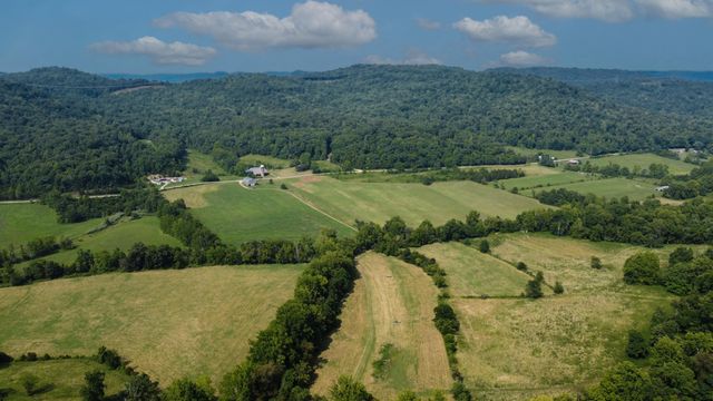 2892 Quicks Run Road, Vanceburg, KY 41179