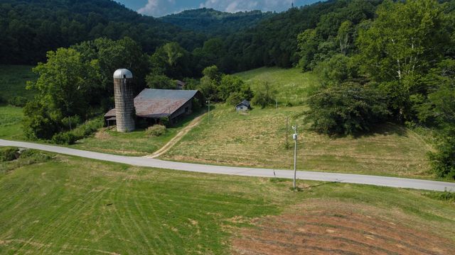 2892 Quicks Run Road, Vanceburg, KY 41179