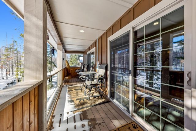 7770 Tamarack Pines Rd, Twin Bridges, CA 95735