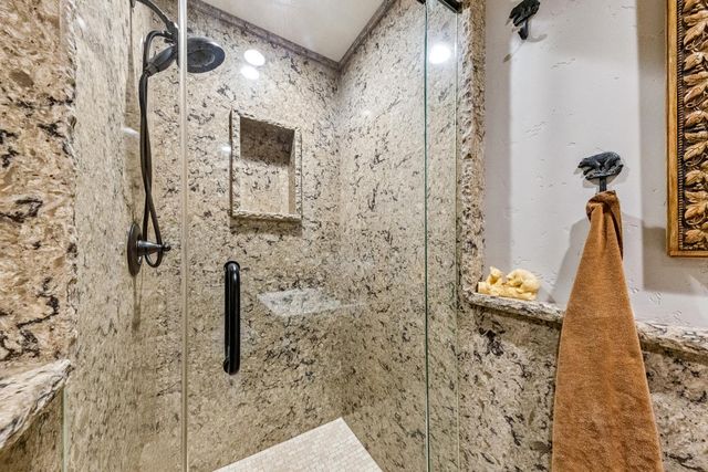 7770 Tamarack Pines Rd, Twin Bridges, CA 95735