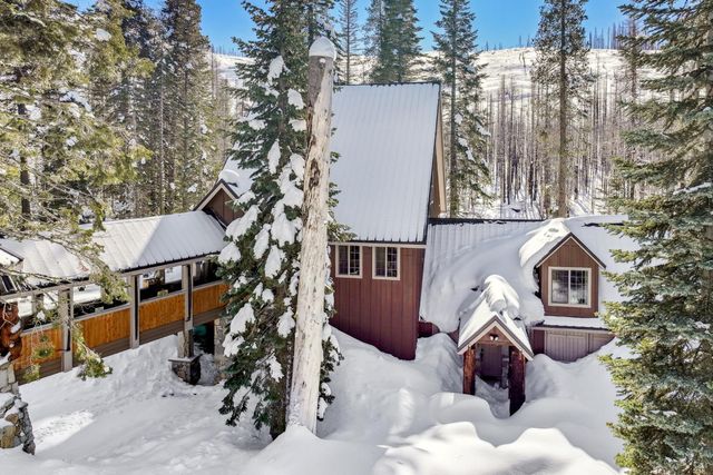 7770 Tamarack Pines Rd, Twin Bridges, CA 95735