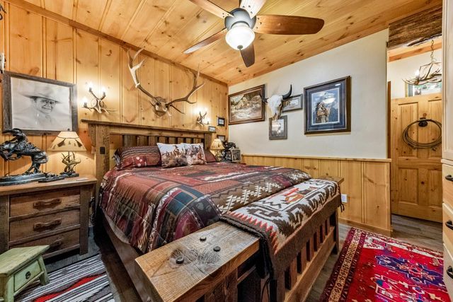 7770 Tamarack Pines Rd, Twin Bridges, CA 95735