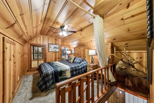 7770 Tamarack Pines Rd, Twin Bridges, CA 95735