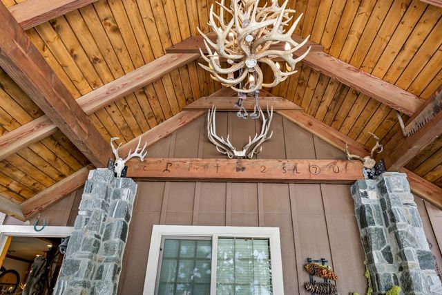 7770 Tamarack Pines Rd, Twin Bridges, CA 95735