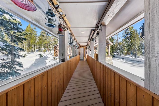 7770 Tamarack Pines Rd, Twin Bridges, CA 95735