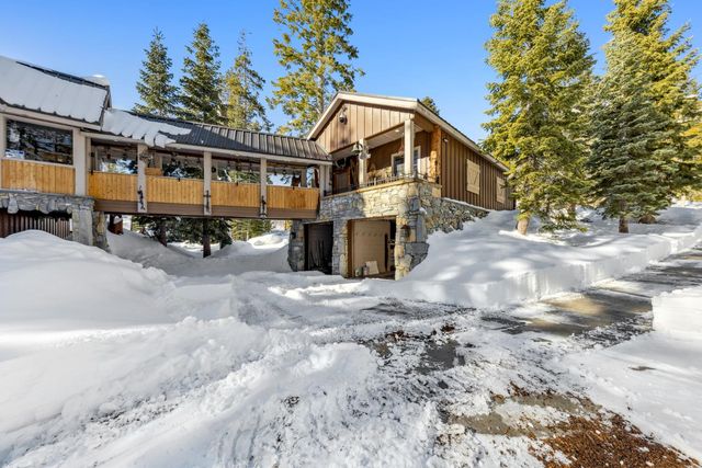 7770 Tamarack Pines Rd, Twin Bridges, CA 95735