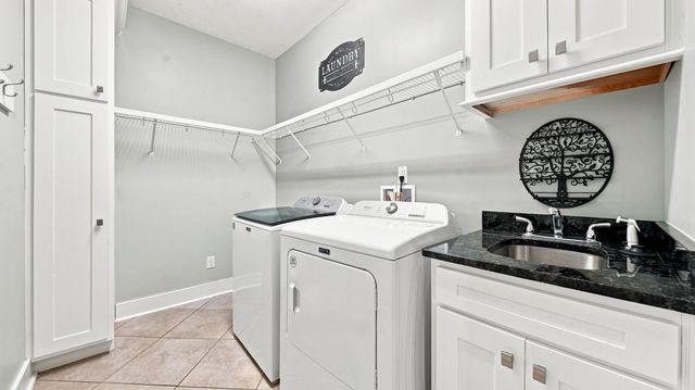1227 Saddlebrook Drive, Chattanooga, TN 37405