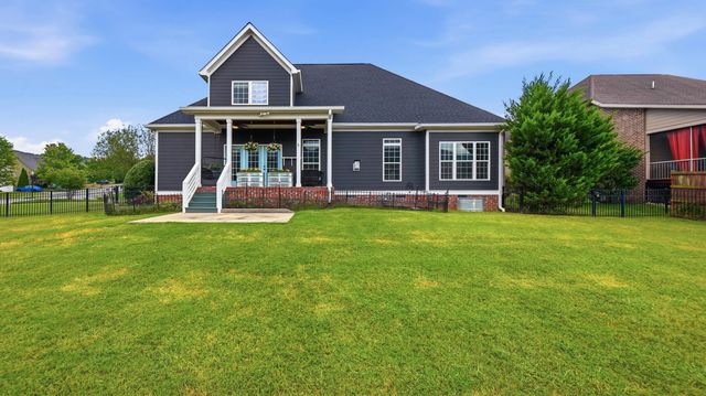 1227 Saddlebrook Drive, Chattanooga, TN 37405