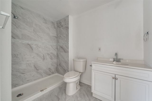 1559 E Ohio Avenue, Dallas, TX 75216