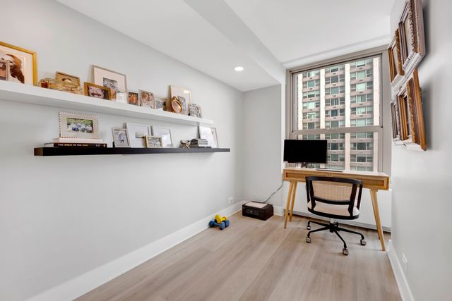3600 N Lake Shore Drive 608, Chicago, IL 60613