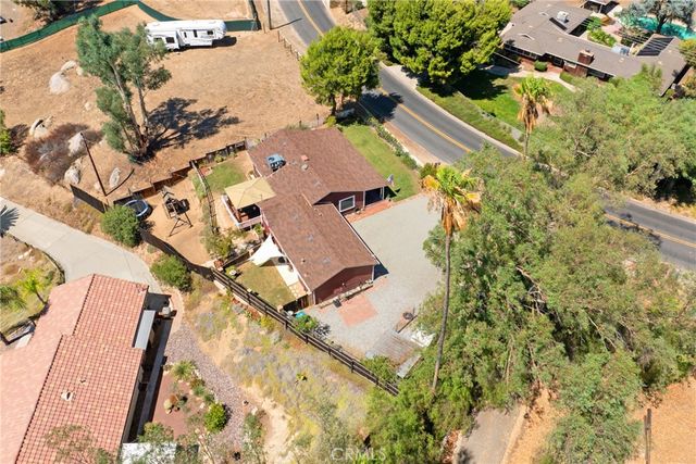 41097 Crest, Hemet, CA 92544
