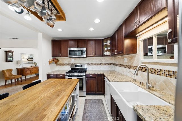 41097 Crest, Hemet, CA 92544