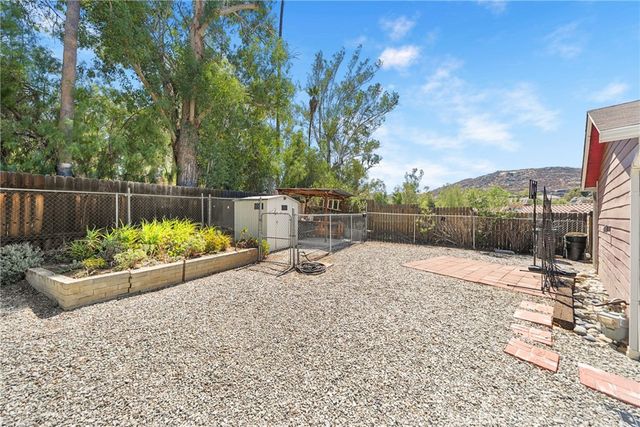 41097 Crest, Hemet, CA 92544
