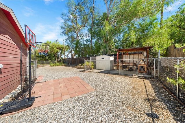 41097 Crest, Hemet, CA 92544