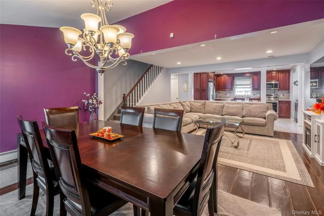 200 Willowood Drive, Wantagh, NY 11793