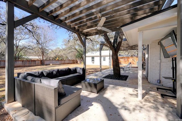 131 William Classen, San Antonio, TX 78232