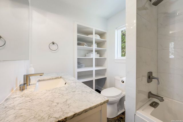 131 William Classen, San Antonio, TX 78232