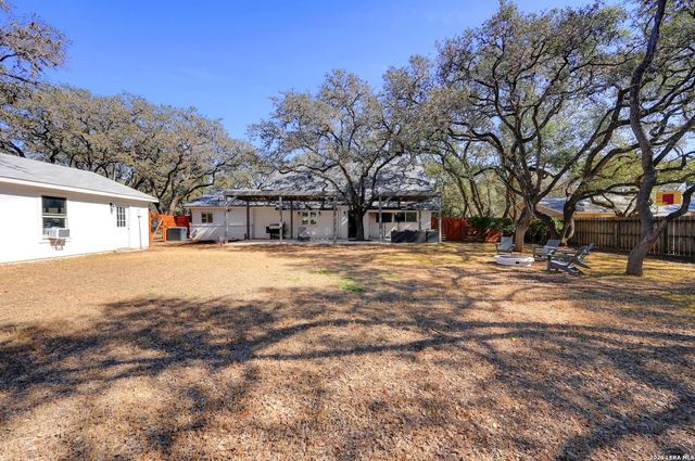 131 William Classen, San Antonio, TX 78232