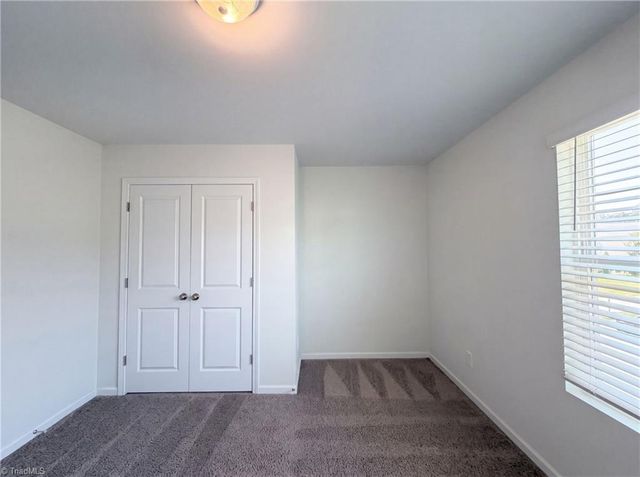 1957 Glenburn Drive, Winston-salem, NC 27127