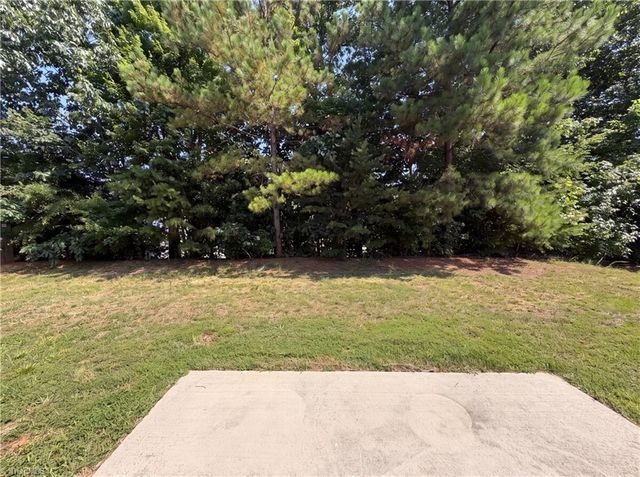 1957 Glenburn Drive, Winston-salem, NC 27127
