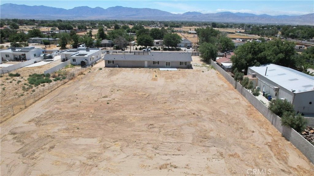 Image 5 of property listing at 9737 East Avenue Q-4, Littlerock, CA 93543