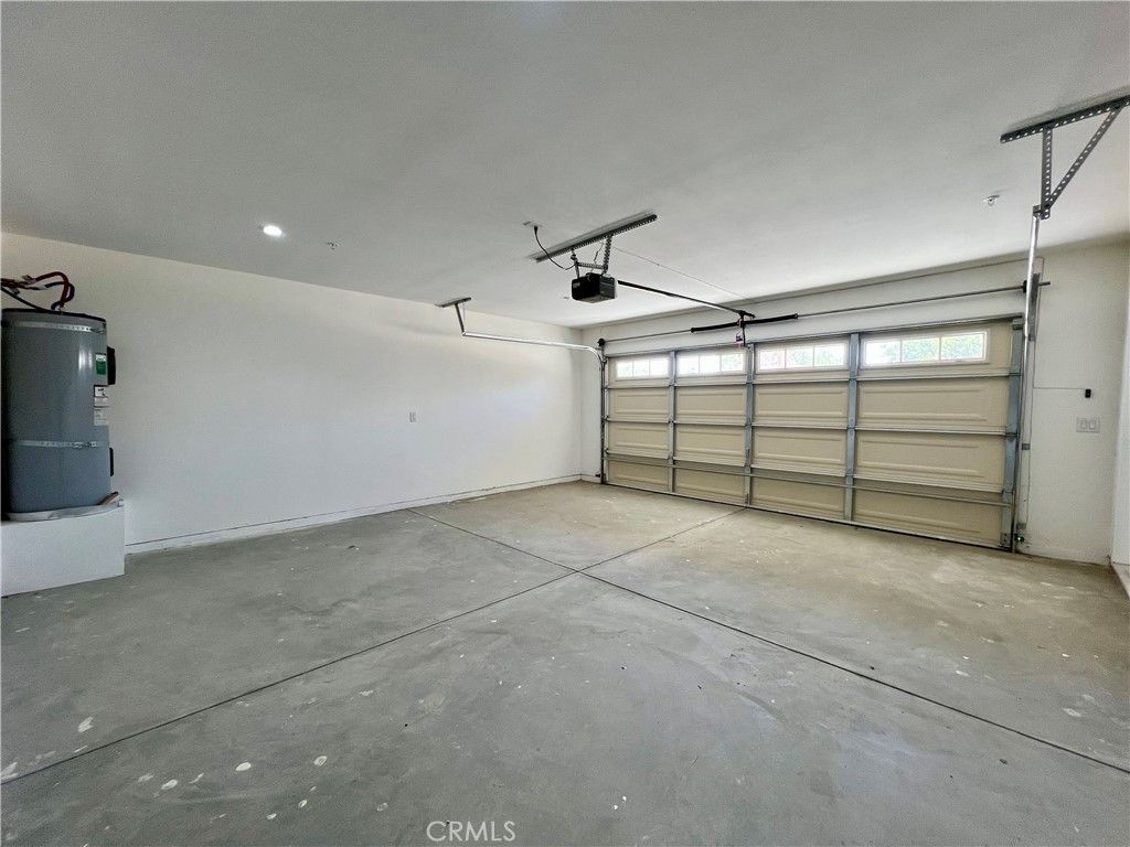 Image 50 of property listing at 9737 East Avenue Q-4, Littlerock, CA 93543