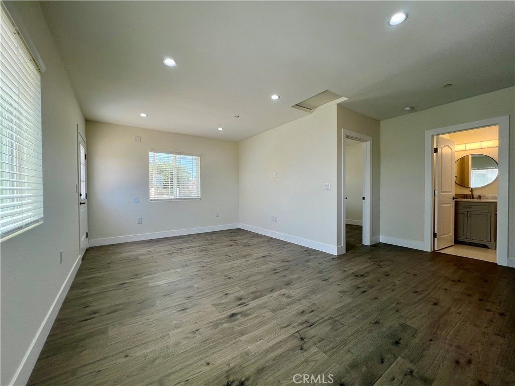 Image 57 of property listing at 9737 East Avenue Q-4, Littlerock, CA 93543
