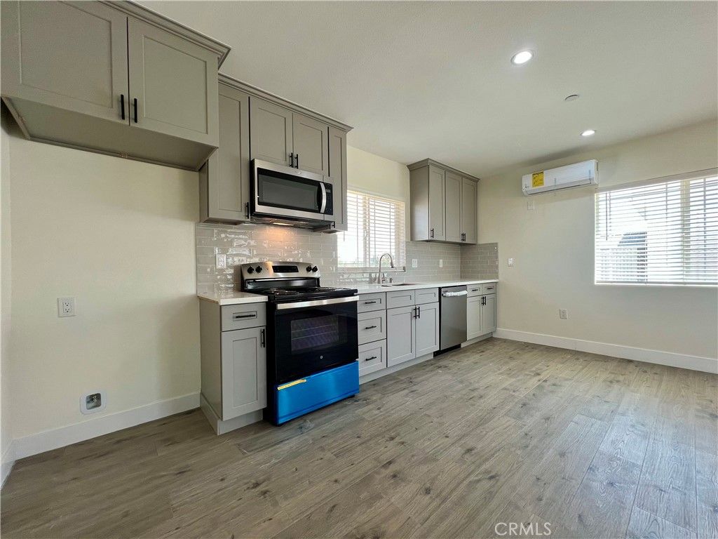 Image 59 of property listing at 9737 East Avenue Q-4, Littlerock, CA 93543