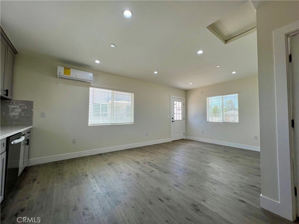 Image 60 of property listing at 9737 East Avenue Q-4, Littlerock, CA 93543