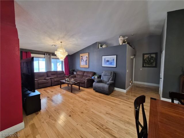 6413 Mahogany Peak Avenue, Las Vegas, NV 89110