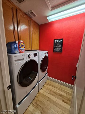 6413 Mahogany Peak Avenue, Las Vegas, NV 89110