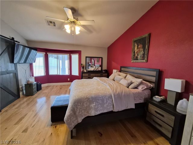 6413 Mahogany Peak Avenue, Las Vegas, NV 89110