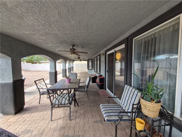 6413 Mahogany Peak Avenue, Las Vegas, NV 89110