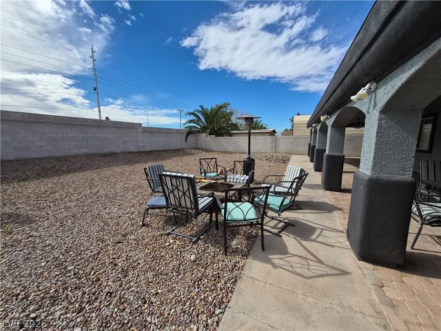 6413 Mahogany Peak Avenue, Las Vegas, NV 89110