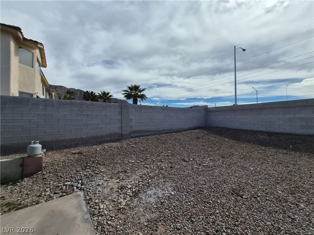 6413 Mahogany Peak Avenue, Las Vegas, NV 89110