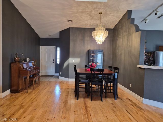 6413 Mahogany Peak Avenue, Las Vegas, NV 89110