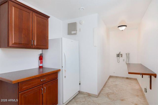 1059 E BROADMOR Drive, Tempe, AZ 85282