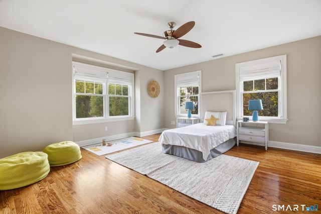 5 Ginos Way, Ridgefield, CT 06877