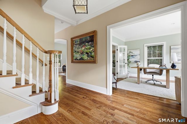 5 Ginos Way, Ridgefield, CT 06877