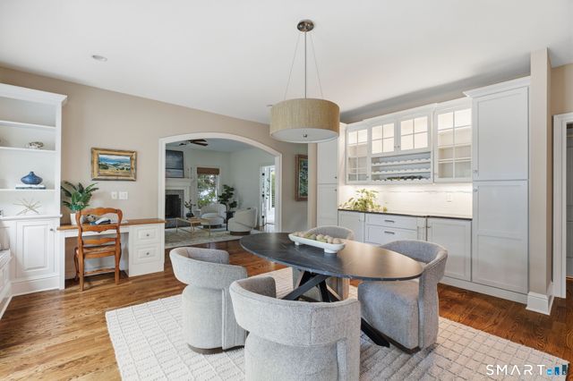 5 Ginos Way, Ridgefield, CT 06877