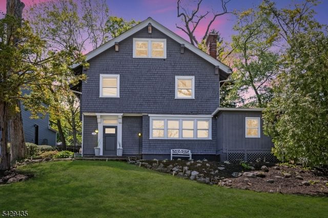 3 Oak Ridge Ave, Summit City, NJ 07901