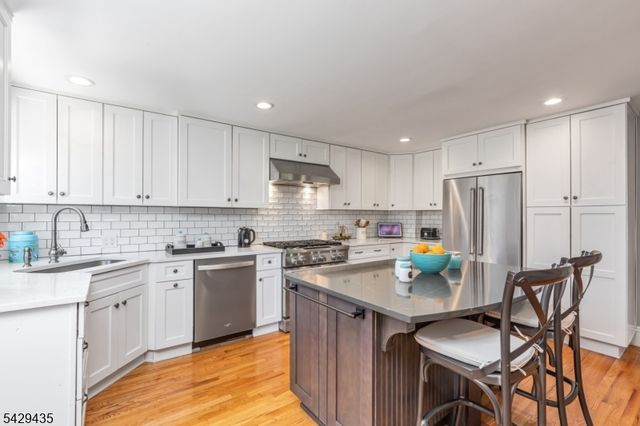 3 Oak Ridge Ave, Summit City, NJ 07901