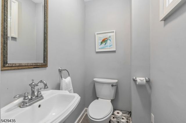 3 Oak Ridge Ave, Summit City, NJ 07901