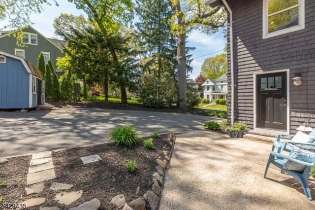 3 Oak Ridge Ave, Summit City, NJ 07901