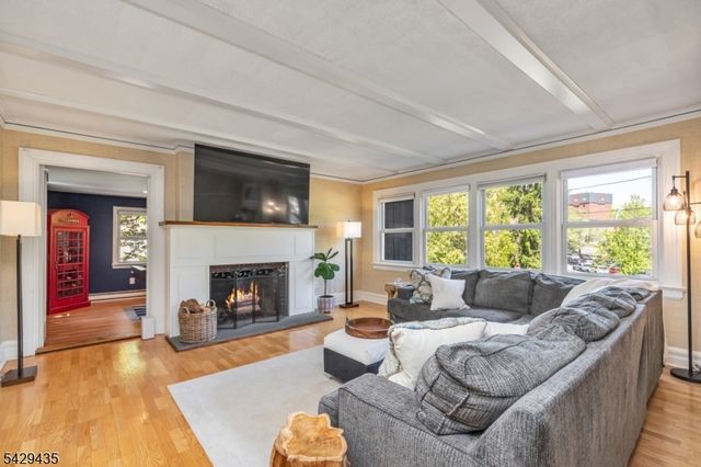 3 Oak Ridge Ave, Summit City, NJ 07901