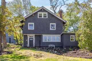 3 Oak Ridge Ave, Summit City, NJ 07901