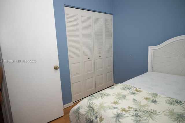 1407 Seagrape Cir, Weston, FL 33326