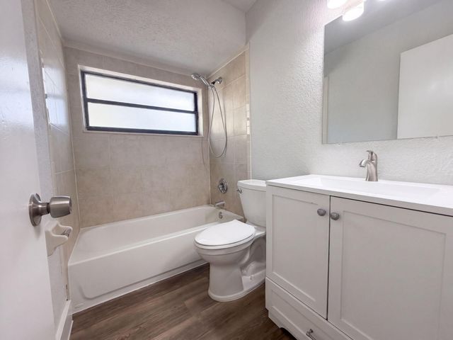 888 Brightwood, Wellington, FL 33414