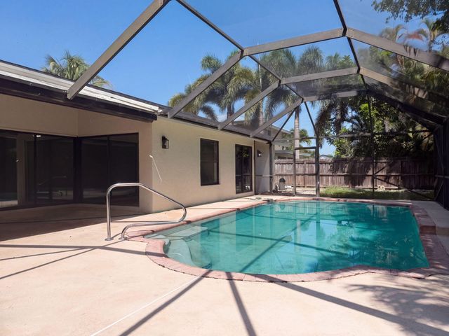 888 Brightwood, Wellington, FL 33414