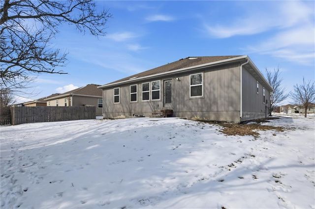 31927 W 172nd Street, Gardner, KS 66030